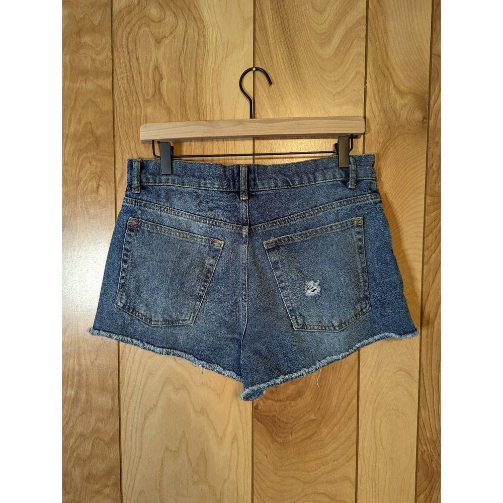BDG Shorts Mid Rise Essential Cut Offs Rigid Denim Medium Wash Size 29 - Picture 4 of 6